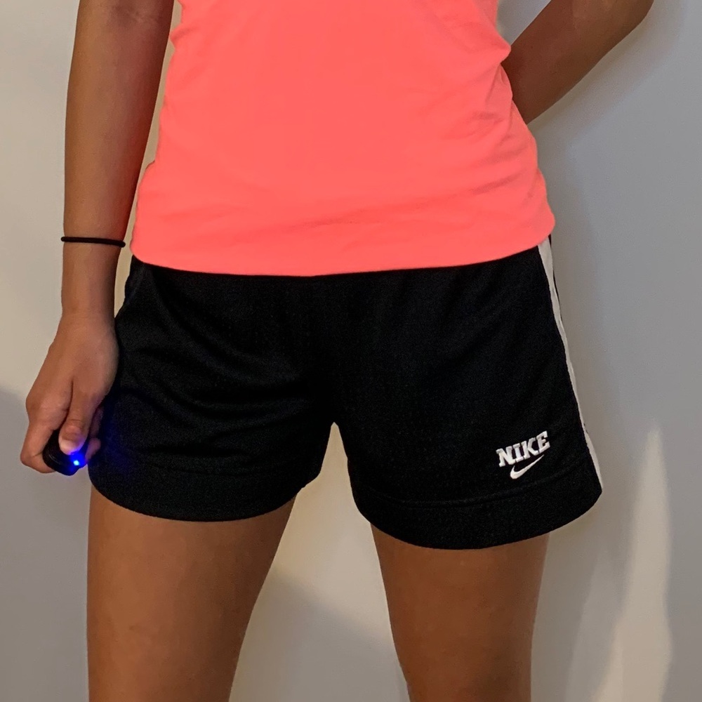 VINTAGE Nike running shorts